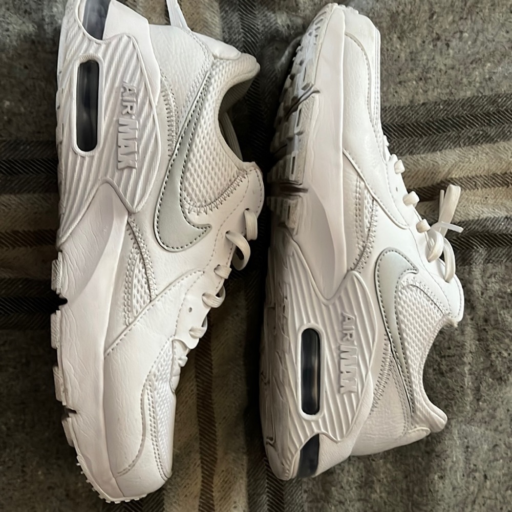 Nike air max excee size 7.5